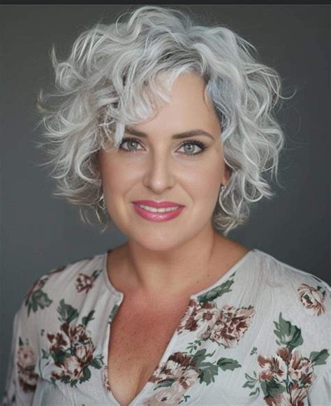 Pin by Carmen García on Cortes de pelo in 2025 | Curly hair photos ...