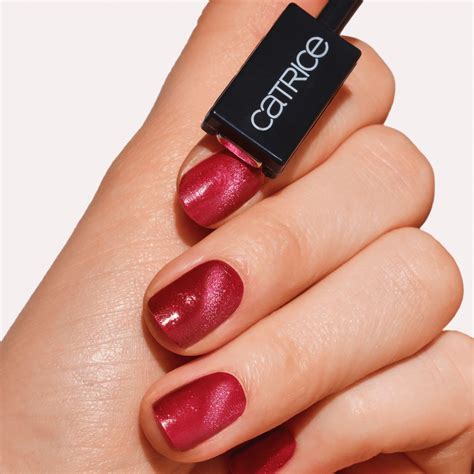 CATRICE Bold Magnetic Nail Polish Love At First Pull online kaufen