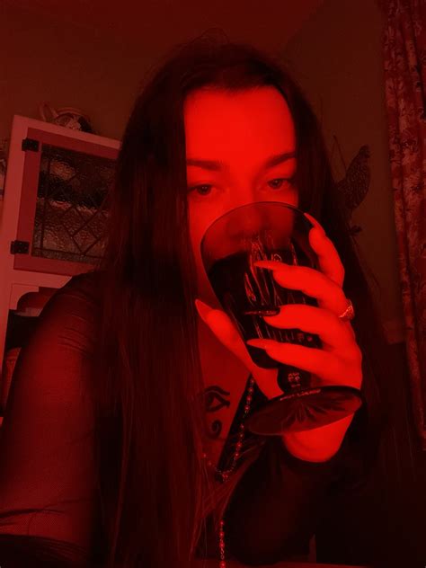 mistywett69 OnlyFans - Stats, Graphs, Photos & Profile Comparisons | FansMetrics.com