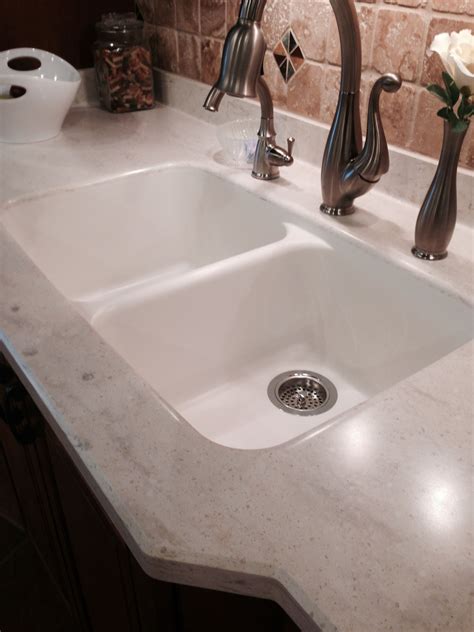 Corian Bathroom Countertop Ideas at Brooke Pleasants blog