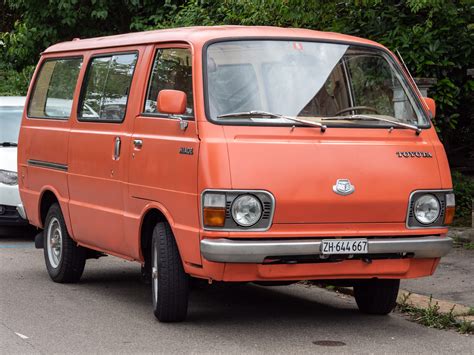 25 Old-School Vans That Are Perfect for Modern Upgrades - My Car Makes ...