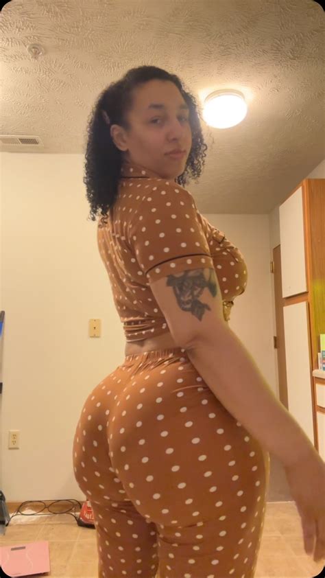 Angelica Reed (@angelica.reeddd) • Instagram photos and videos