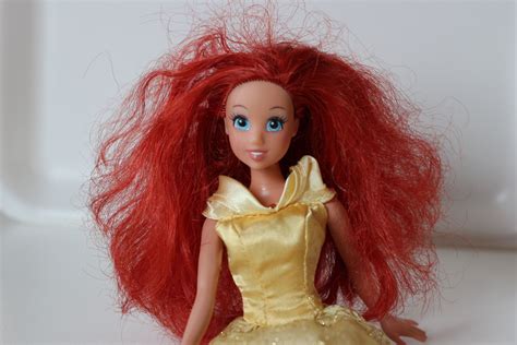 How to de-frizz Barbie's hair | Barbie hair, Fix doll hair, Doll hair