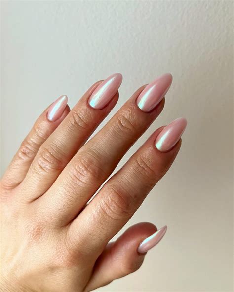 100 Chic Oval Nail Art Designs For A Trendy And Stylish Look – Graced Girl