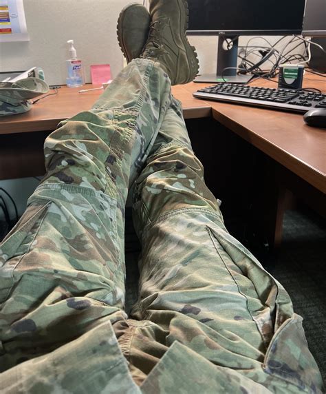 31, Gay male, Ft. Gordon, ongoing FWB? (Not snap FWB) Attractive, military, gotta be discreet ...