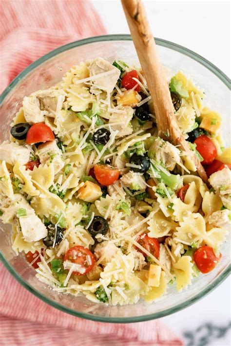 Chicken Bowtie Pasta Salad Easy Chicken Bowtie Pasta Salad