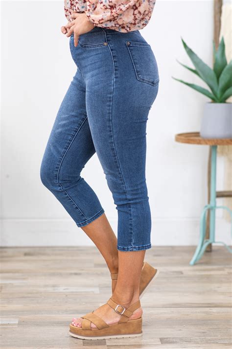 Judy Blue Pull On Cooling Denim Capris · Filly Flair