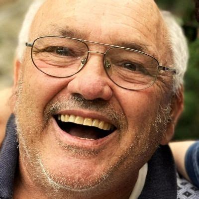 Oakey's Funeral Home Memorials and Obituaries | We Remember