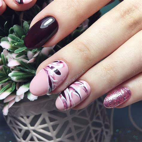 𝓢𝓞𝓗𝓞 𝓝𝓪𝓲𝓵 𝓒𝓵𝓾𝓫 on Instagram: “Маникюр с рисунком гель-лаками и ...