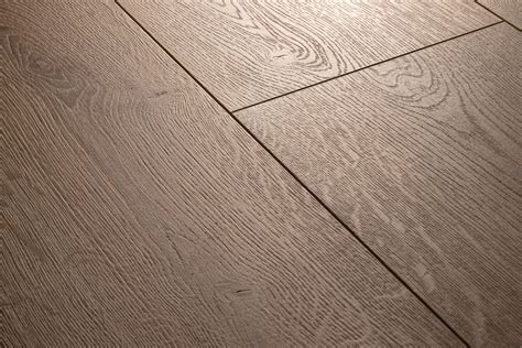 Mohawk RevWood: Premium Laminate Flooring | NiceFloors