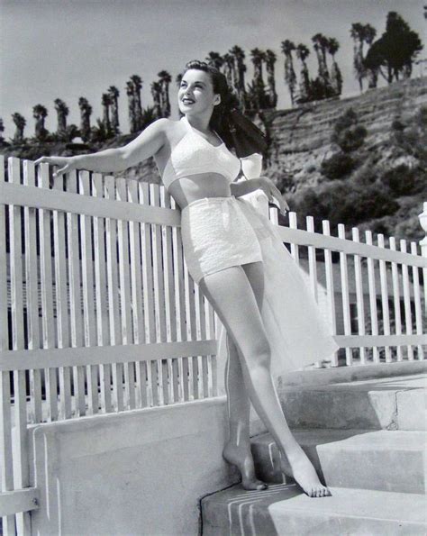 Slice of Cheesecake: Marguerite Chapman, pictorial