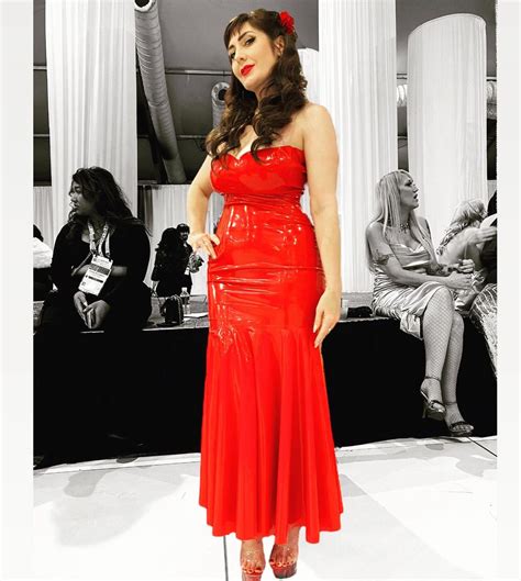 Misha Mynx Porn Videos