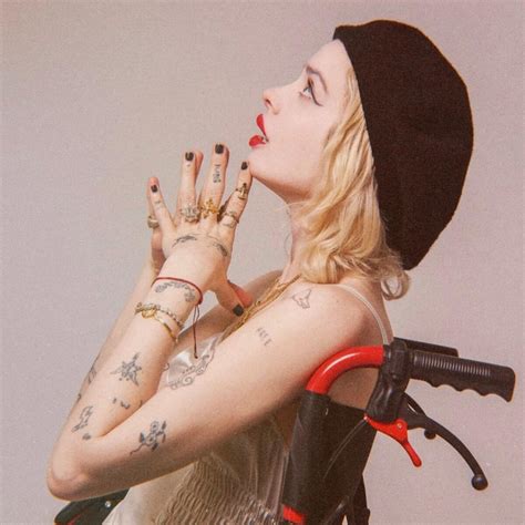 I Taught My Body Everything by Viola Odette Harlow (Single, Chamber Folk): Reviews, Ratings ...