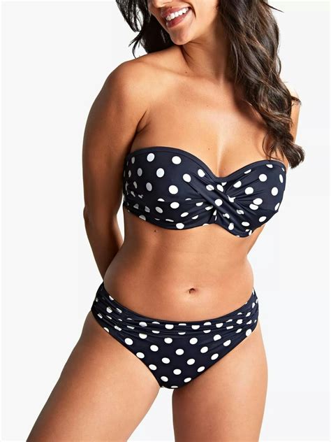 Best Swimwear For Large Busts UK 2026
