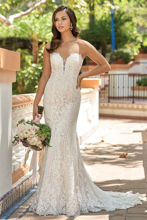 Strapless Lace Wedding Dresses Best 10 - Find the Perfect Venue for ...