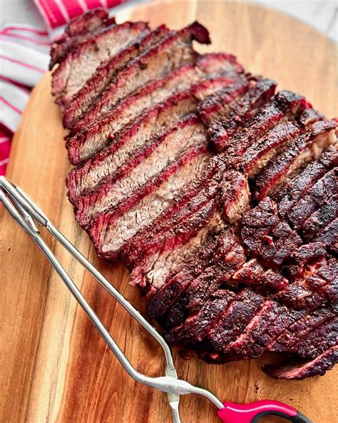 Traeger Smoked Chuck Roast - Quiche My Grits