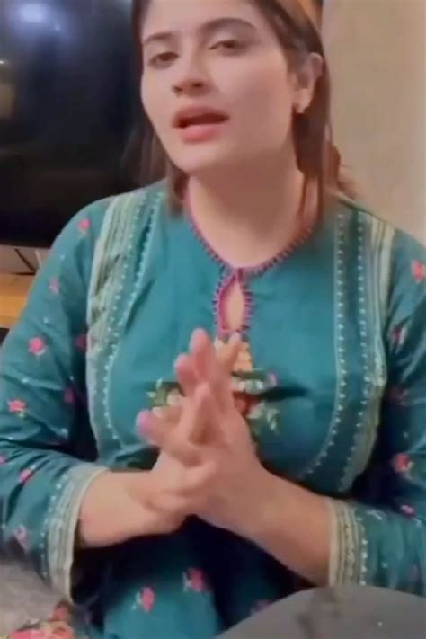 Aroob Jatoi : r/PakiBeauties