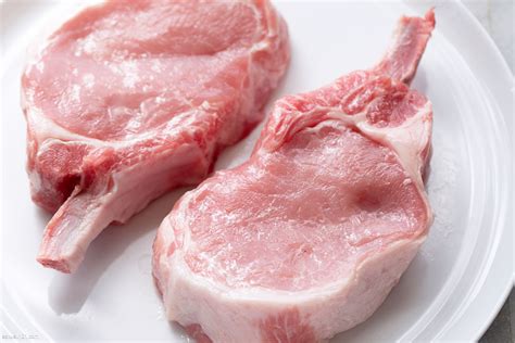 Homemade Rub Recipe for Pork Chops - Dry Rub for Pork Chops — Eatwell101