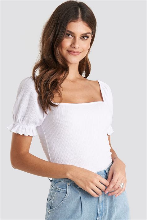 Puff Sleeve Square Neck Top | Square neck top, Puff sleeve top, White ...