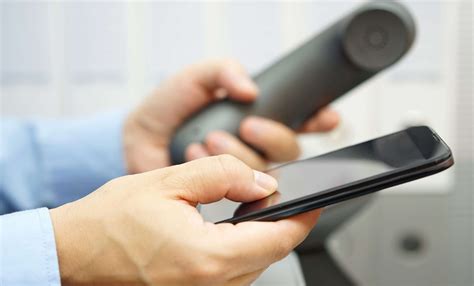 Connect Anywhere: How to Easily Forward Landline Calls to Your Cell Phone