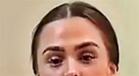 Woman's Mugshot Breaks The Internet After She's Arrested On Disturbing ...