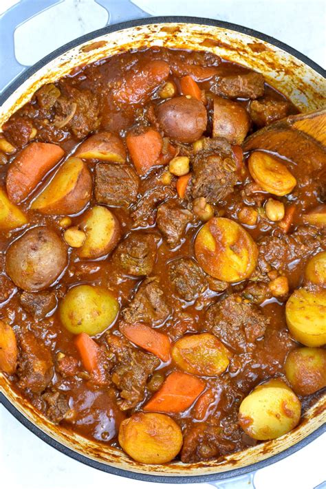 Beef Tagine (Moroccan Beef Stew) - GypsyPlate