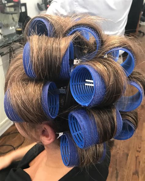 Hot Rollers Are the Secret to the Best Hair of Your Life | Bigoudis ...