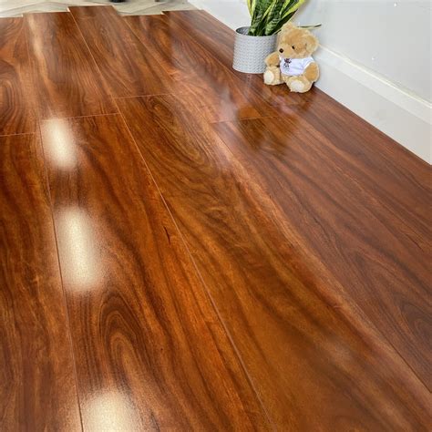 Rich Walnut Laminate Flooring – Flooring Ideas