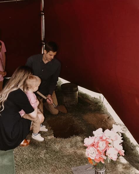 Jill (Duggar) Dillard | 💕We love & miss you baby girl! 🩷Isla Marie ...