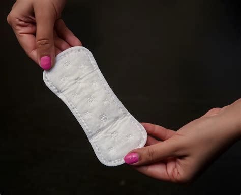 Why, How & When to use Panty Liner? – wonderizestore