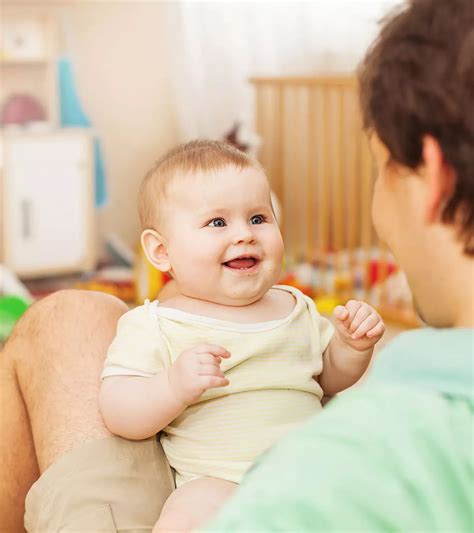 When Does Baby Start Waving? Age, Signs and Ways To Encourage