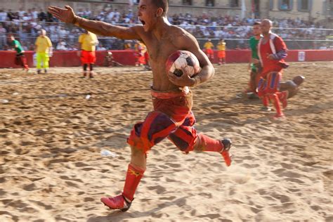 This obscure Italian sport inspired modern American football | National ...