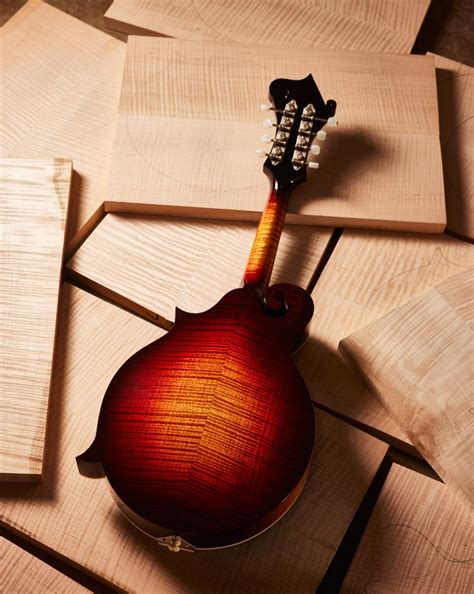 GIBSON CUSTOM SHOP UNVEILS 1923 F-5 MASTER MODEL REISSUE & F-5G ...