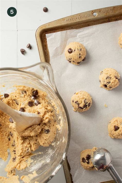 Cinnamon Chocolate Chip Cookies - Oh Snap Macros