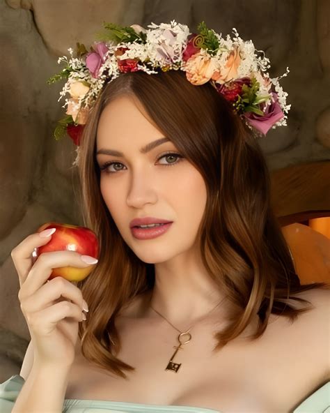 Aubrey Lovelace (Actor) Wiki, Age, Net Worth, Husband, Family, Videos & Photos