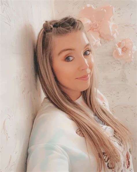 Half Up Half Down Pigtails: 15+ Cute Ways To Wear Them