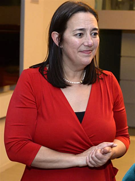 13 Facts About Erin Gruwell | FactSnippet