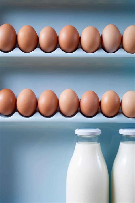 How to pasteurize eggs (Ultimate Guide) - Spatula Desserts