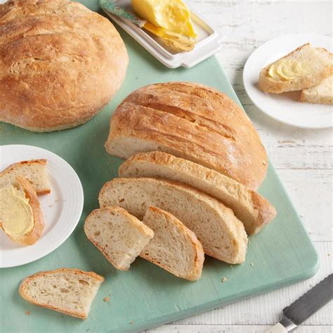 Our Guide to 25 Different Types of Bread | Taste of Home