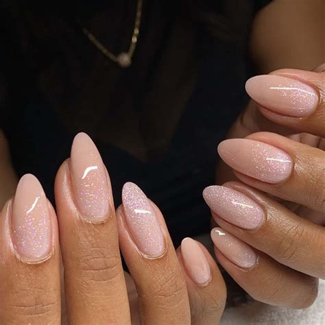27 Amazing Oval Nail Designs You Can Try Today