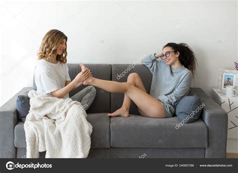 Lesbian Feet Worship