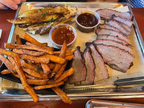 Black Dog Smoke & Ale House in Urbana reimagined - Smile Politely ...