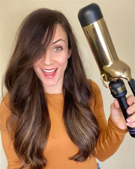A Savvy Guide to Choosing the Right Curling Iron Size | Curling iron ...