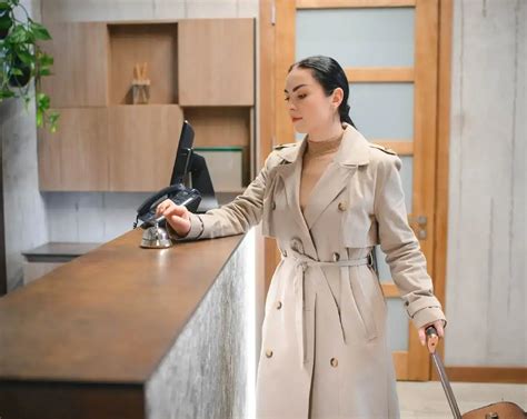 Check-in/out dans les hôtels : heures et processus | Mews