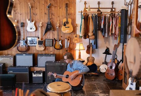 The rubber bridge guitar changed the sound of music. But who owns it ...