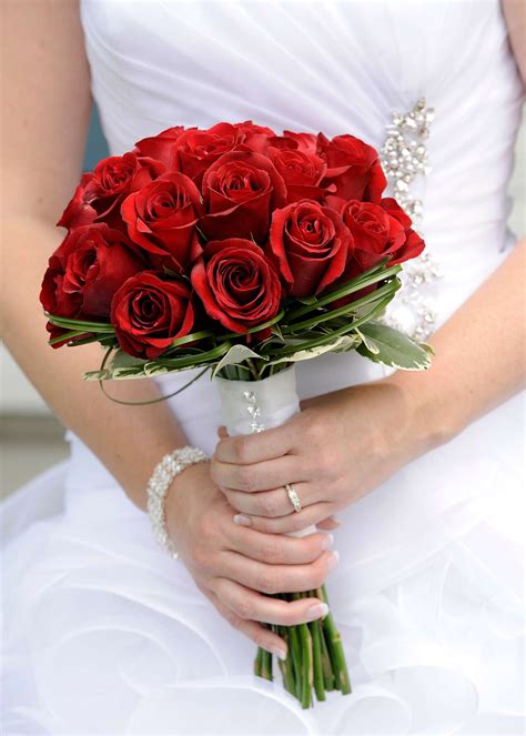 Bride red rose bouquet wedding 60 photos - Astyledwedding.com