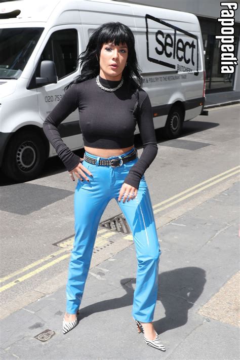 Halsey Nude OnlyFans Leaks - Photo #3121250 - Fapopedia