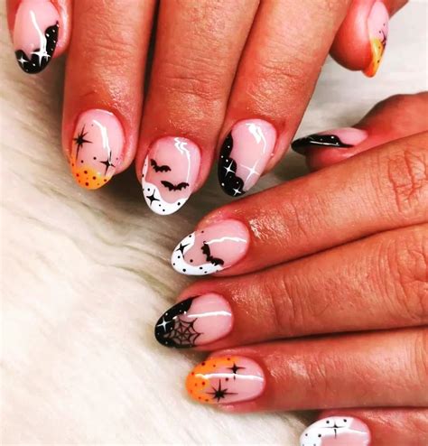 30+ Spooky Halloween French Tip Nails - Nail Designs Daily