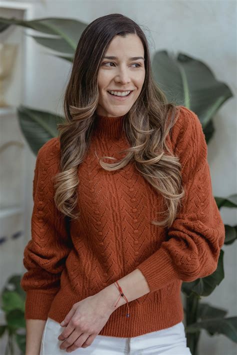 52 Types of Burnt Orange - Colorguide.org