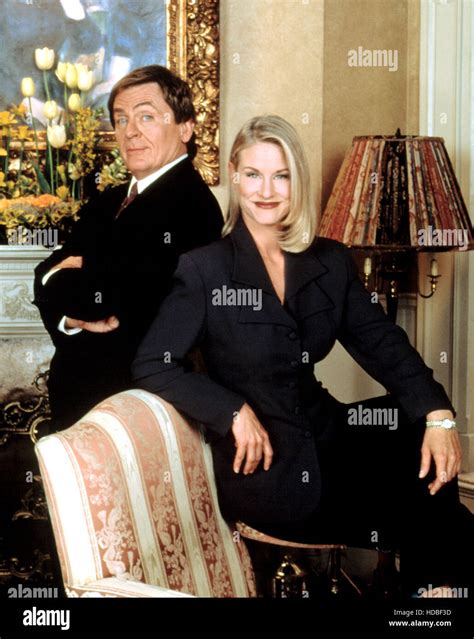 Get The Latest Scoop On Daniel Davis' Wife